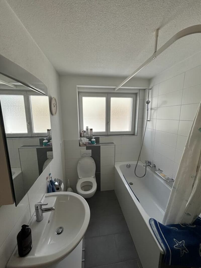 4-Room Apartment on the High Ground Floor (3)