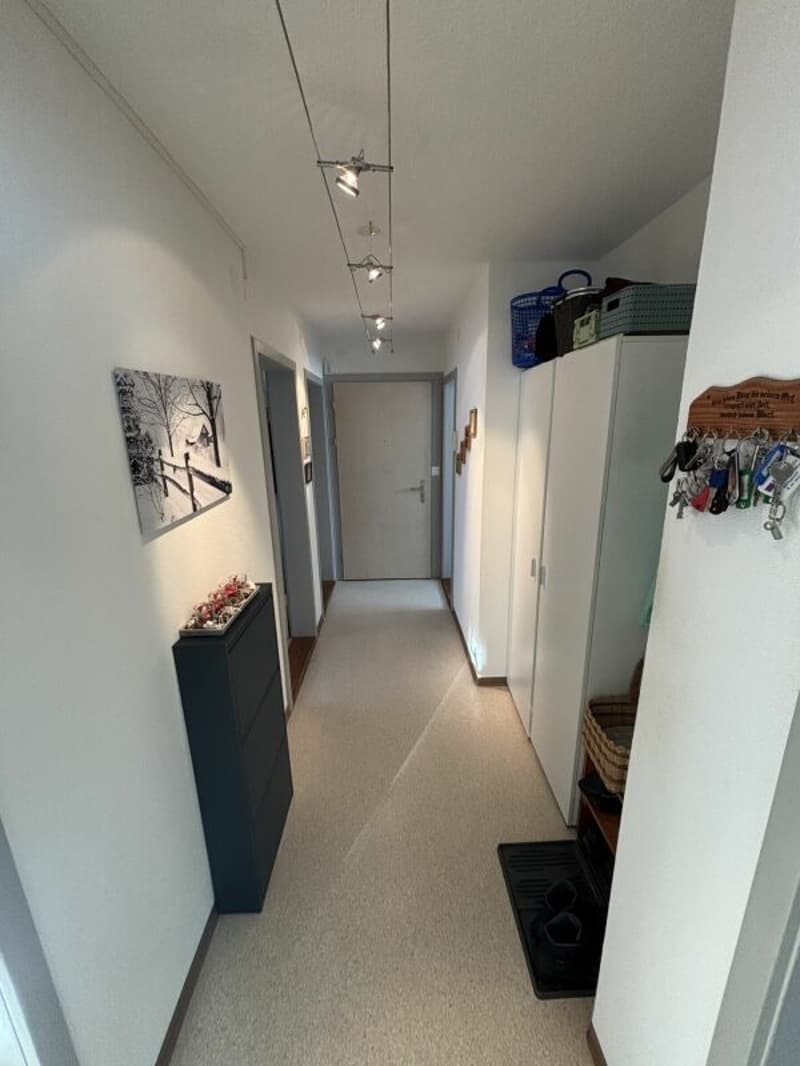 4-Room Apartment on the High Ground Floor (6)