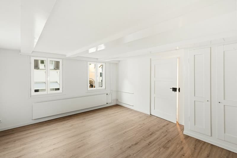 Charming Old Town House (7)