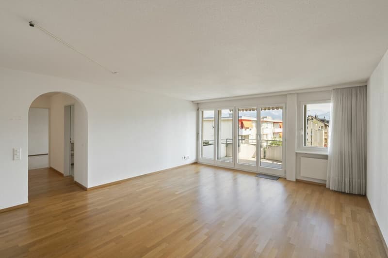 4½-Zimmer-Wohnung zwischen Zentrum und Naherholungsgebiet (3)