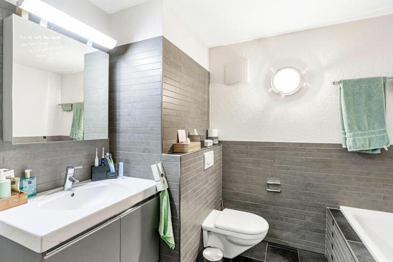 Befristetes Mietverhältnis: 3,5-Zimmerwohnung mit attraktivem Grundriss und grosszügigem Aussenbereich (3)
