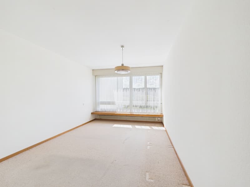 Lichtdurchflutete Eckwohnung mit Wintergarten und Doppelgarage (9)