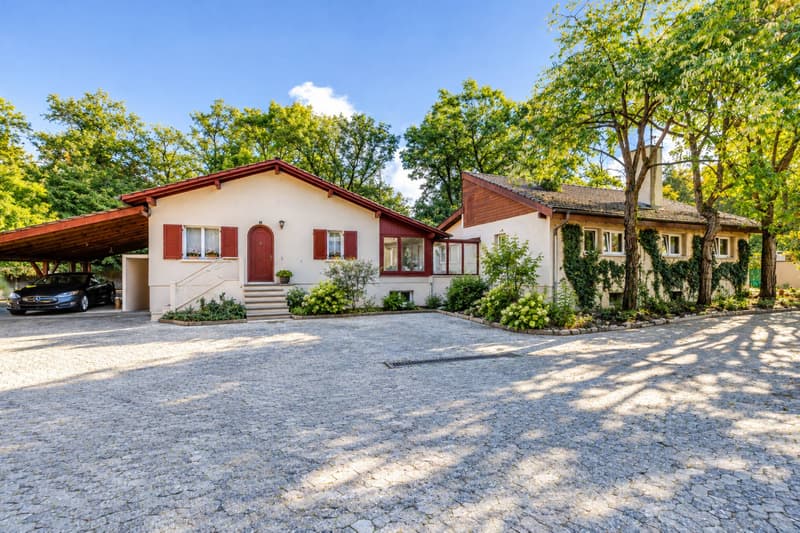 Deux villas à rénover à Vandoeuvres (1)
