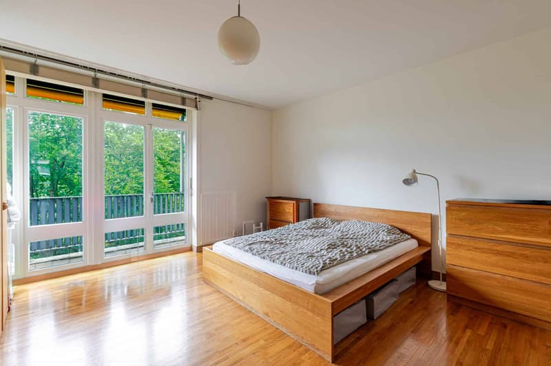 HELLE 4-ZIMMER-WOHNUNG (7)