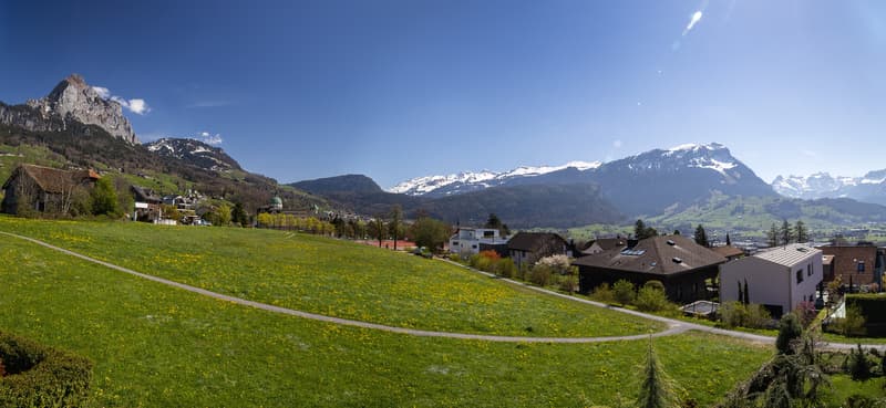INTO THE VALLEY (3)