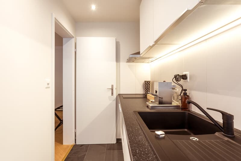 Stilvolle möblierte 1.5-Zimmer-Wohnung in Kleinbasel – ruhig zum Hof, all-inclusive, ab 6 Monaten (17)