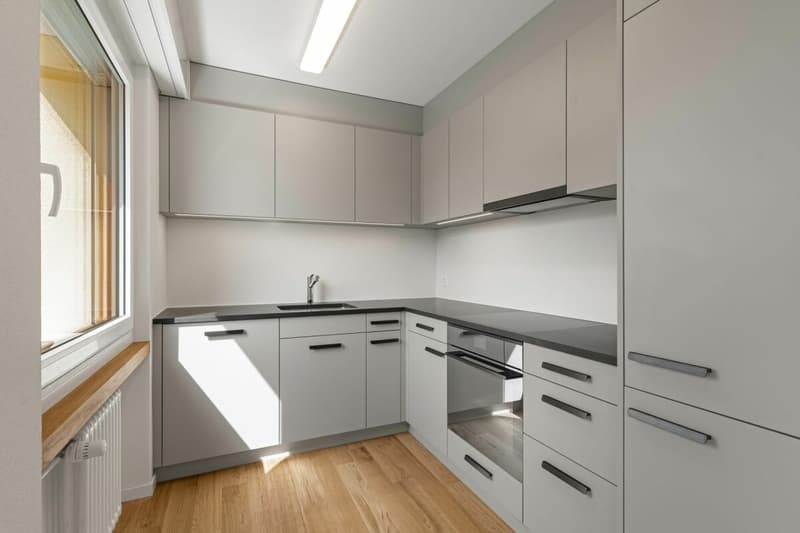 Moderne 2.5-Zimmer-Wohnung an zentraler Lage in Horn (2)