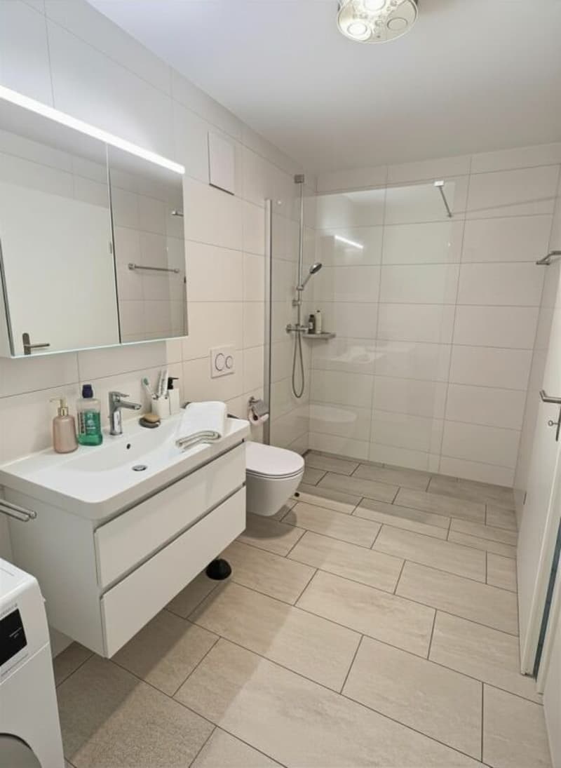 Exklusiv - Schöne Wohnung in grüner Umgebung (6)