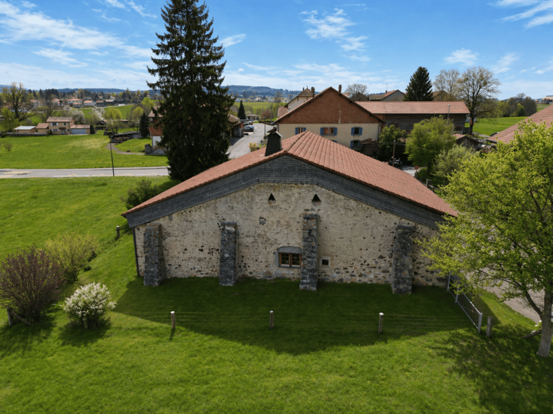En exclusivité : Ferme de caractère avec rural, en pleine campagne (4)