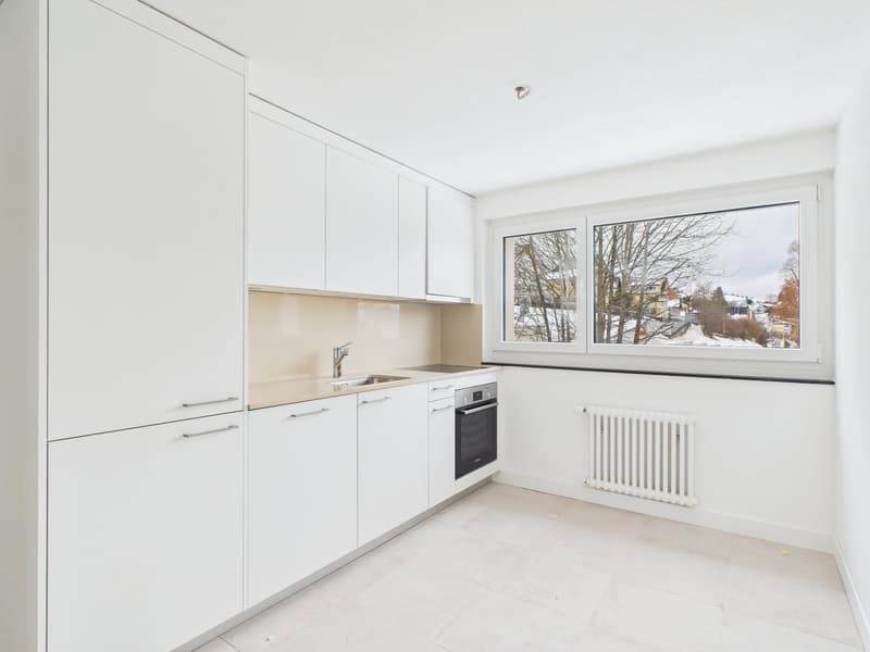 Grosszügige 4.5-Zimmer-Wohnung mit Balkon in ruhiger Lage in Speicher (5)