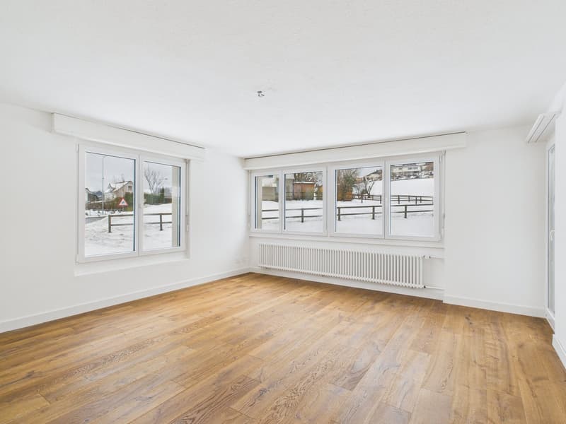 Grosszügige 4.5-Zimmer-Wohnung mit Balkon in ruhiger Lage in Speicher (2)
