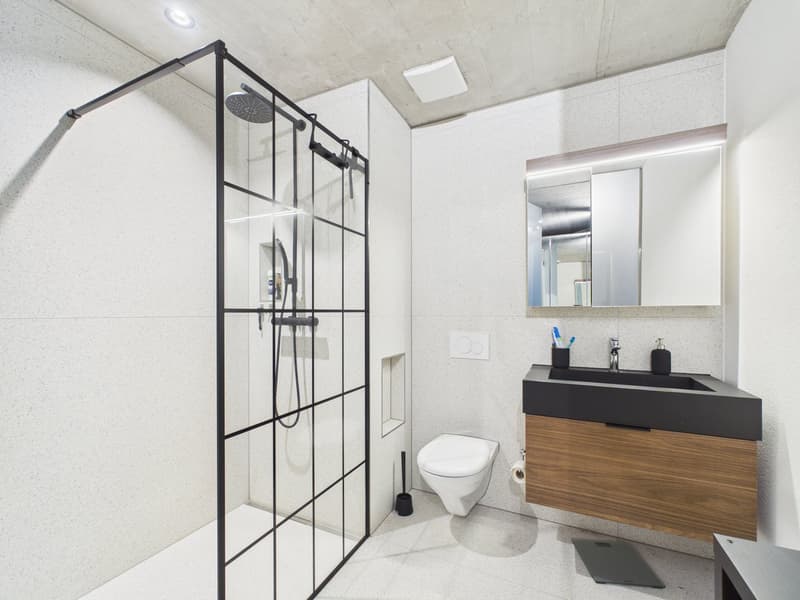 Moderne 4.5-Zimmer-Wohnung im Neubau in Glarus (10)