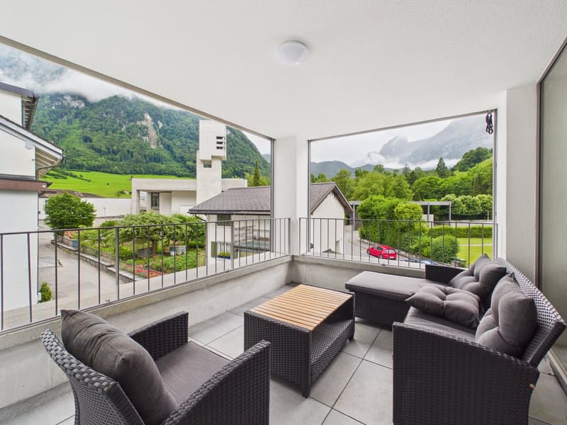 Moderne 4.5-Zimmer-Wohnung im Neubau in Glarus (1)
