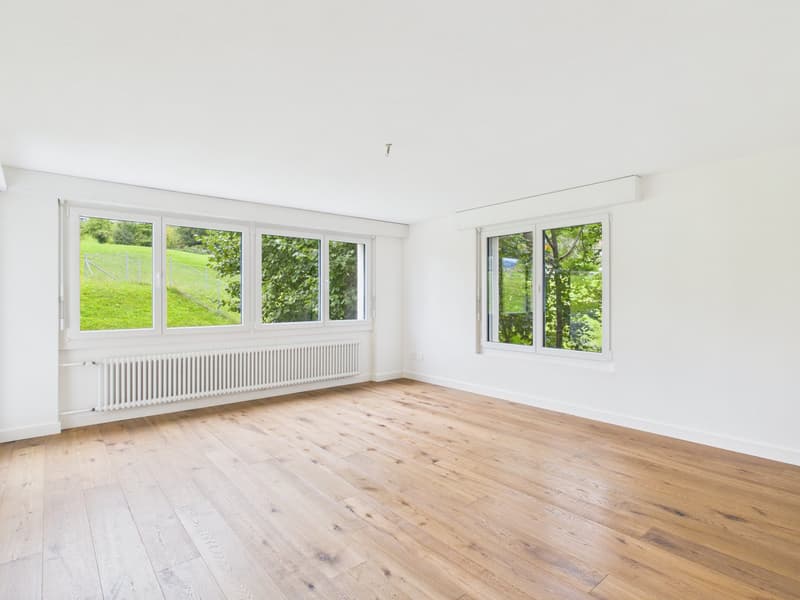 Helle 3.5-Zimmer-Wohnung mit Balkon und schöner Aussicht in Speicher AR (3)