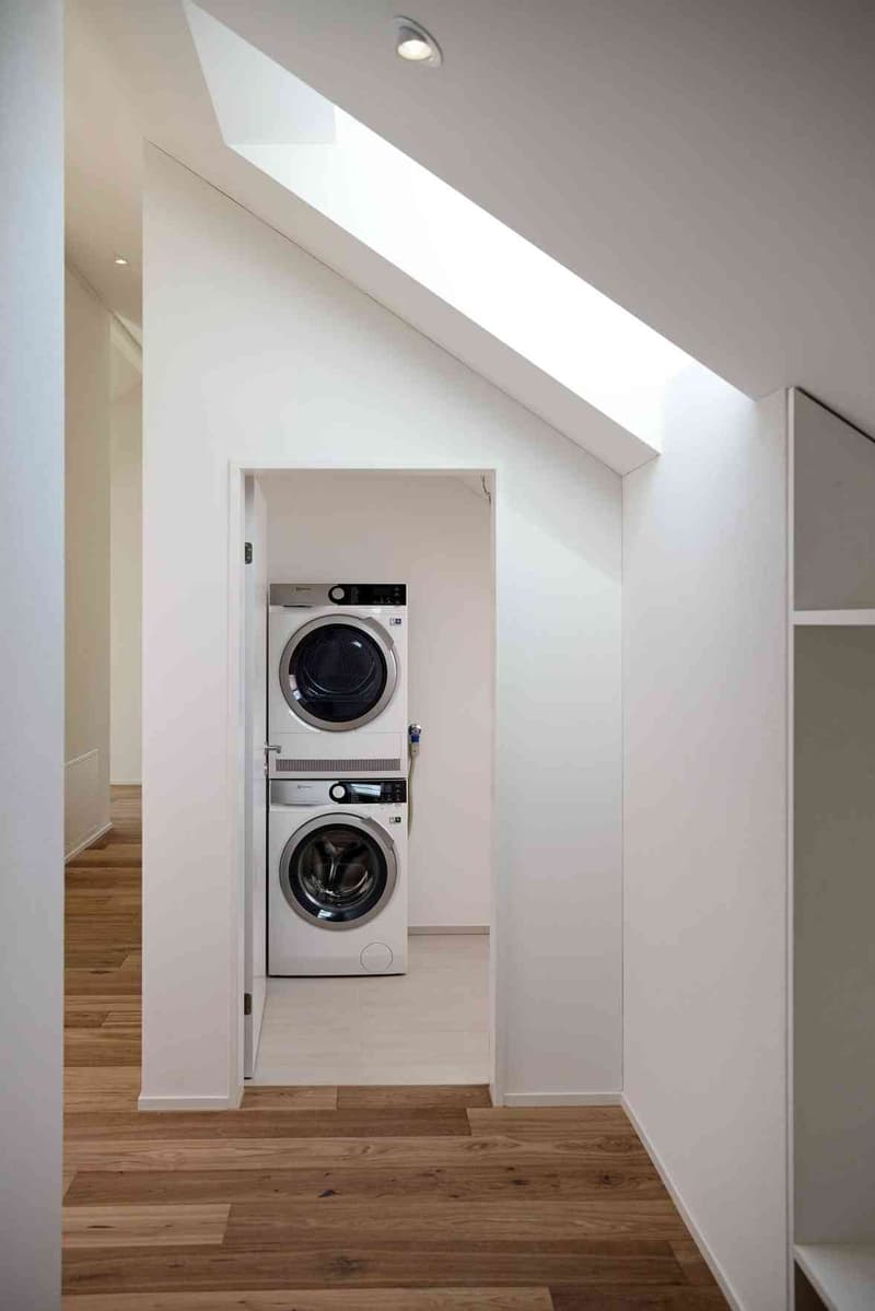 Sonnige Dachwohnung mit herrlicher Weitsicht (B1-3) (8)