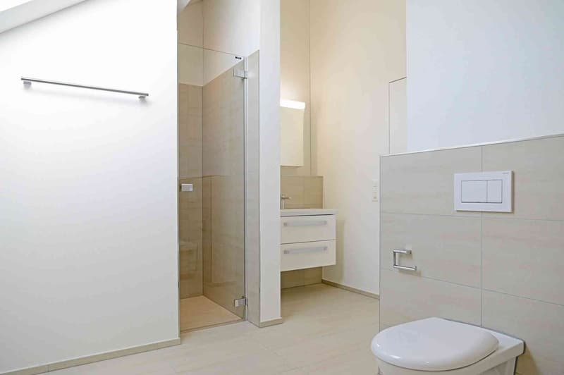 Sonnige Dachwohnung mit herrlicher Weitsicht (B1-3) (7)