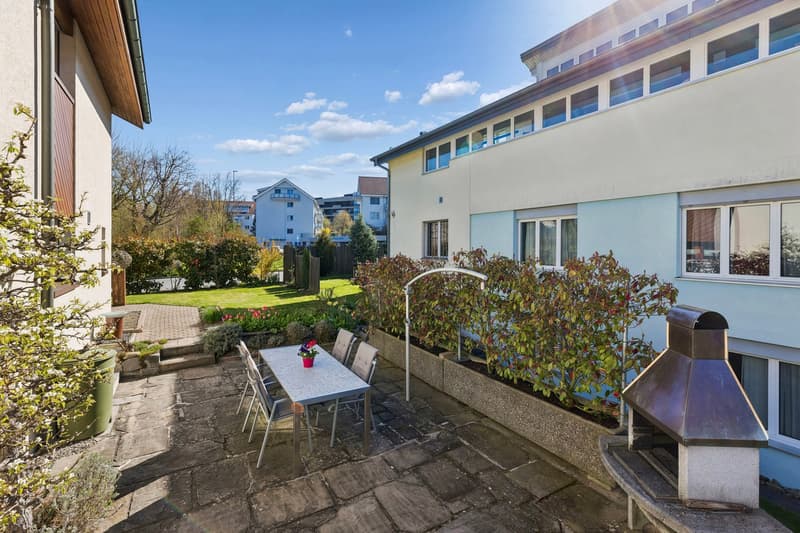 Charming 6.5-room single-family house with lake proximity in Sempach (40)