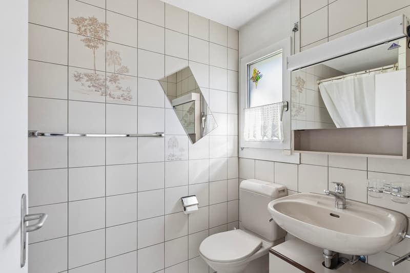 Charming 6.5-room single-family house with lake proximity in Sempach (13)