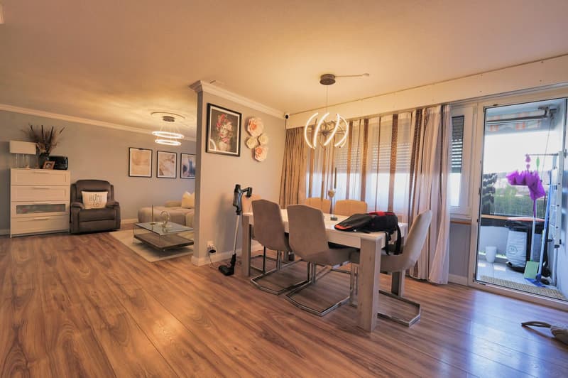 Bel appartement 4 pièces dans un quartier calme à Grenchen! (4)