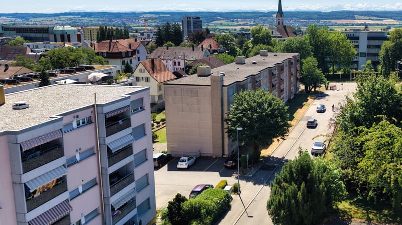 Bel appartement 4 pièces dans un quartier calme à Grenchen! (15)