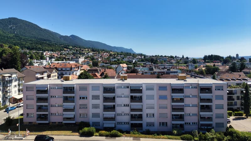 Bel appartement 4 pièces dans un quartier calme à Grenchen! (2)