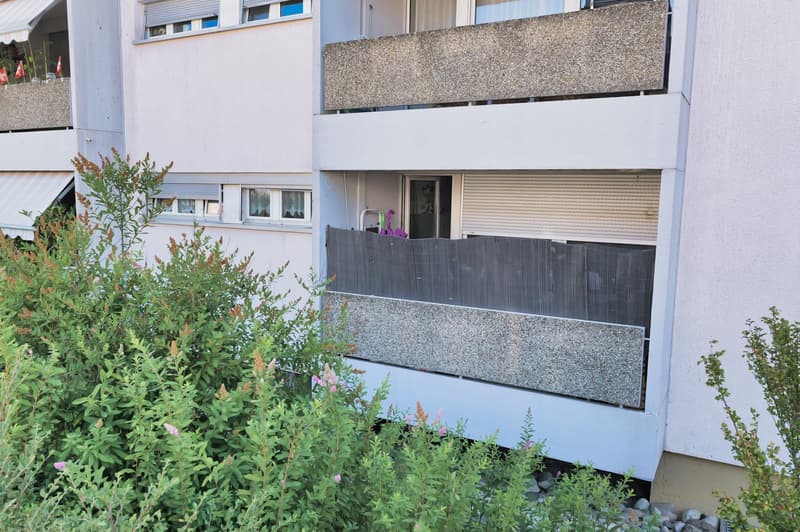 Bel appartement 4 pièces dans un quartier calme à Grenchen! (11)