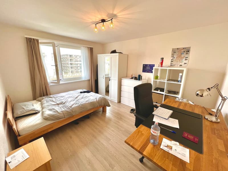 Schönes Zimmer an super Lage :) (1)