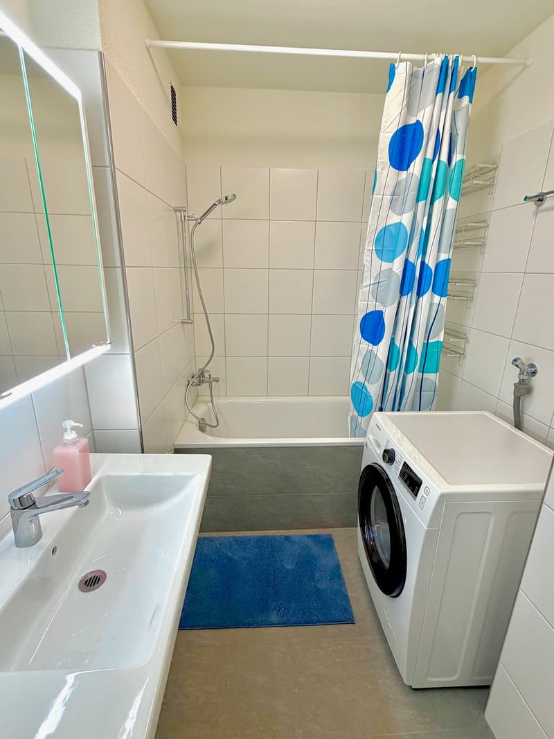 Grosses, schönes Zimmer an top Lage im Kreis 2 :) (6)