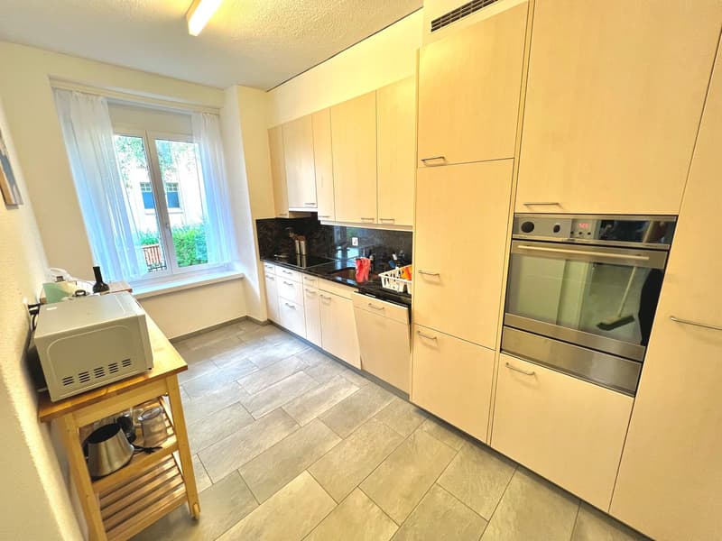 Schönes, grosses Zimmer an top Lage :) (3)