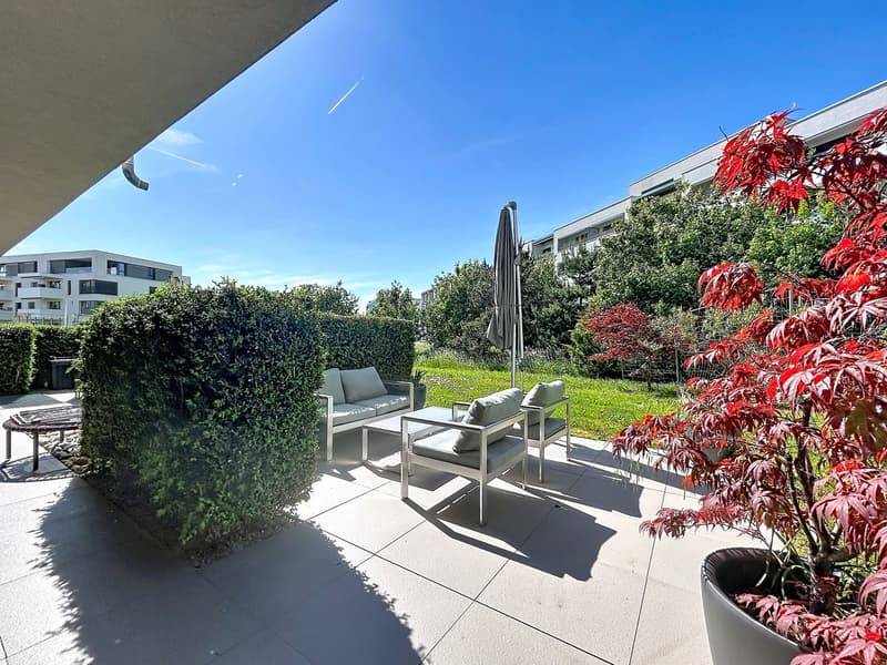 Triplex 5.5 rooms with independent space, close to the lake and EPFL (1)
