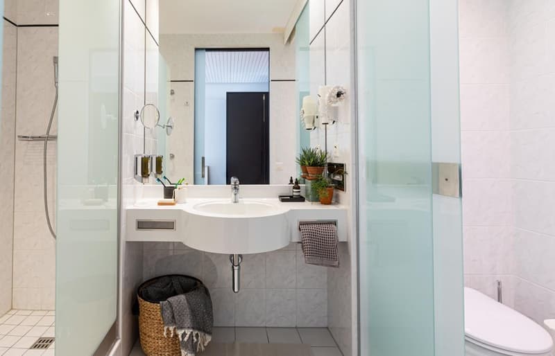 Zürich-Kloten | Private Suite mit eigenes Bad : All-inclusive Coliving (17)