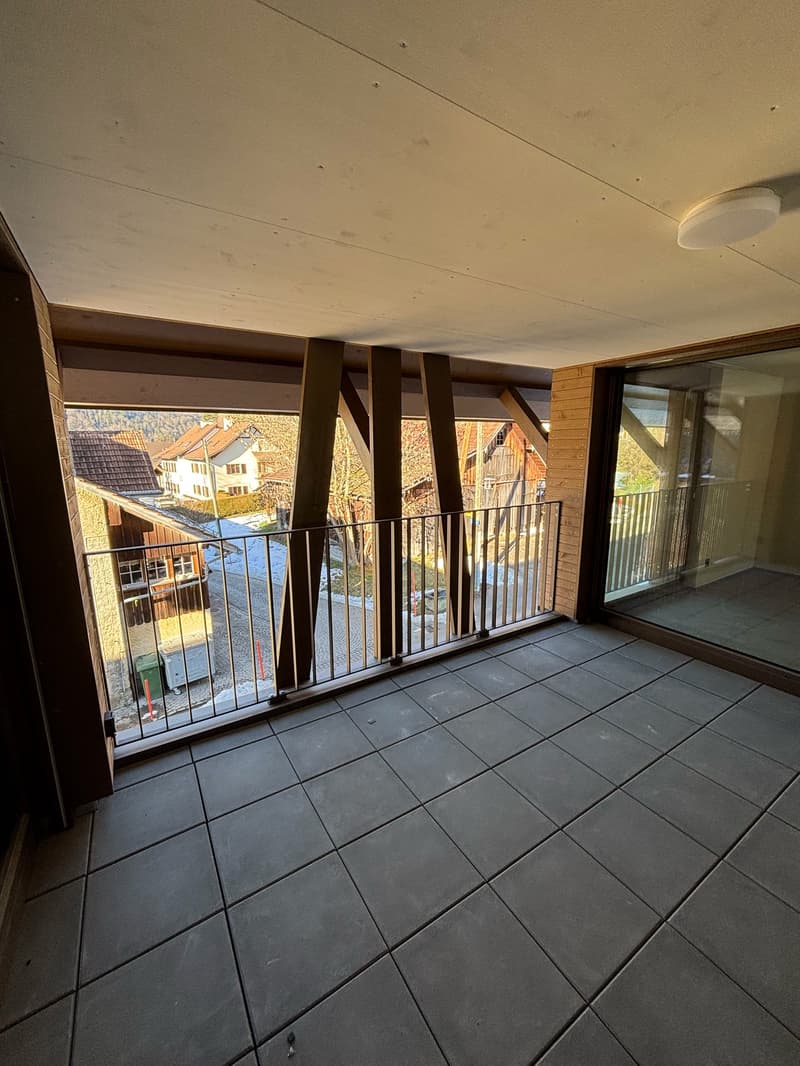 Moderne Neubau 4.5-Zimmer-Maisonette-Wohnung in naturnaher Lage (13)