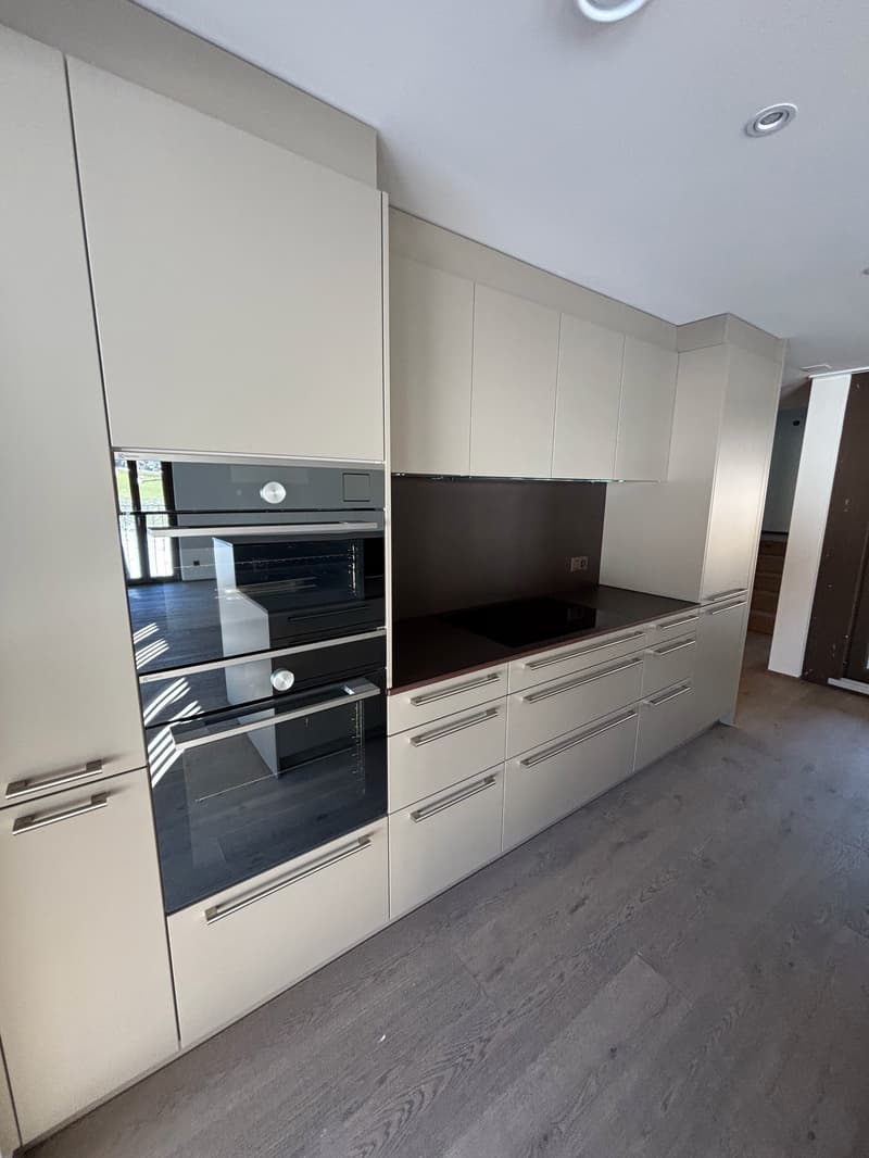 Moderne Neubau 4.5-Zimmer-Maisonette-Wohnung in naturnaher Lage (19)