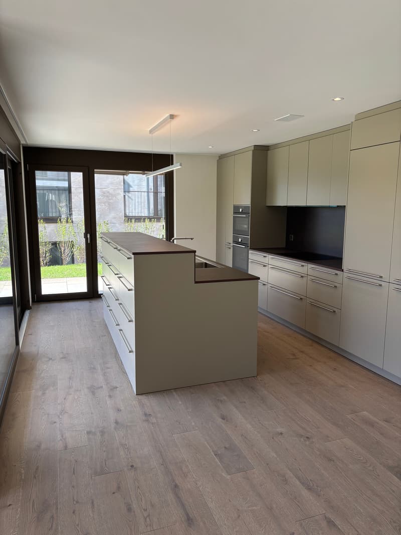 Construction neuve : Très grand appartement 3.5 pièces avec jardin de 347m2 (7)