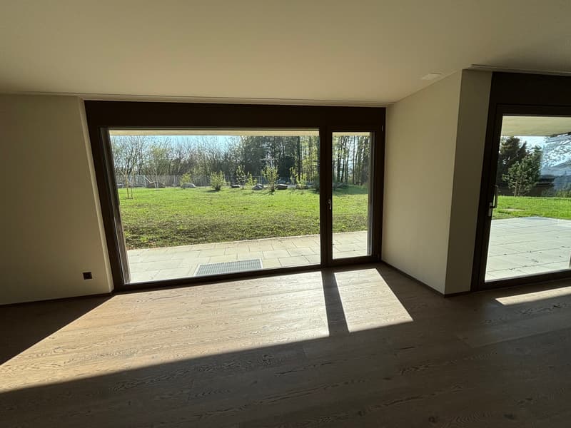 ERSTVERMIETUNG Sommerparadies: 3.5 Zimmer-Wohnung mit 515m2 Garten (21)