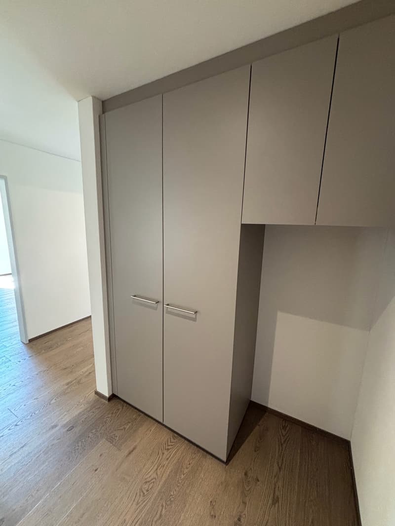 Grosse 3.5 Zimmer-Wohnung mit zwei Balkonen Nähe Türlersee (10)
