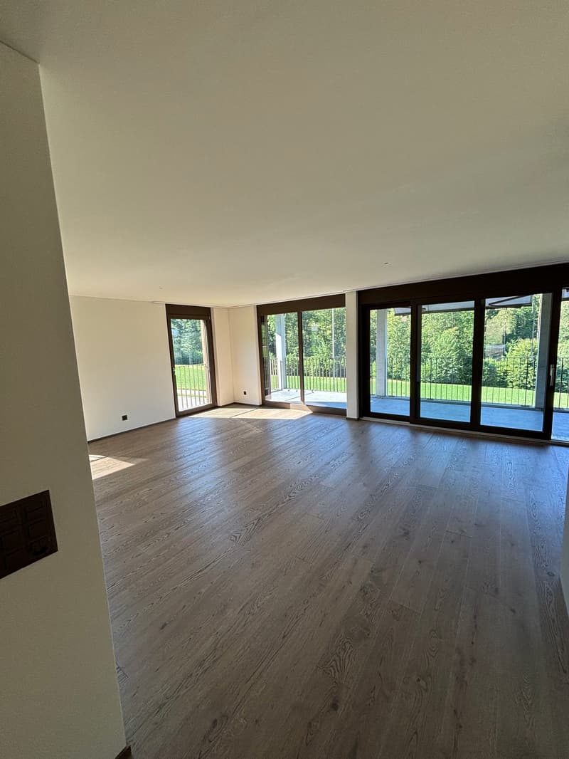 Grosse 3.5 Zimmer-Wohnung mit zwei Balkonen Nähe Türlersee (4)