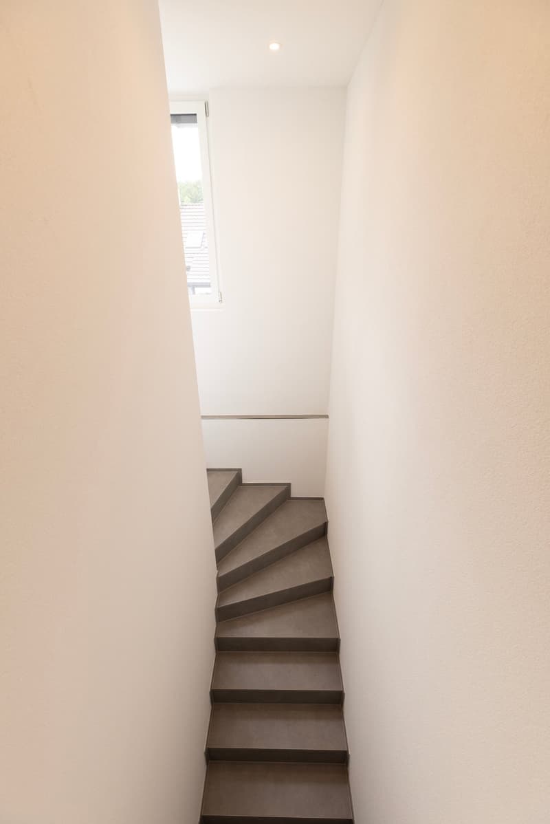 ERSTBEZUG: 4.5-Zimmer-Maisonette-Wohnung - Neubau in Hersberg (24)
