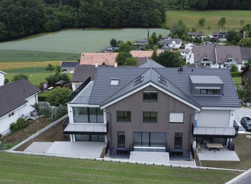 ERSTBEZUG: 4.5-Zimmer-Maisonette-Wohnung - Neubau in Hersberg (2)