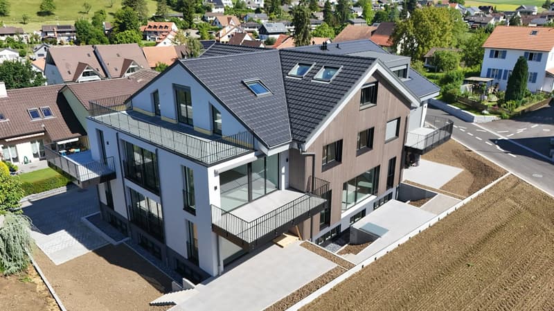 ERSTBEZUG: 4.5-Zimmer-Maisonette-Wohnung - Neubau in Hersberg (3)