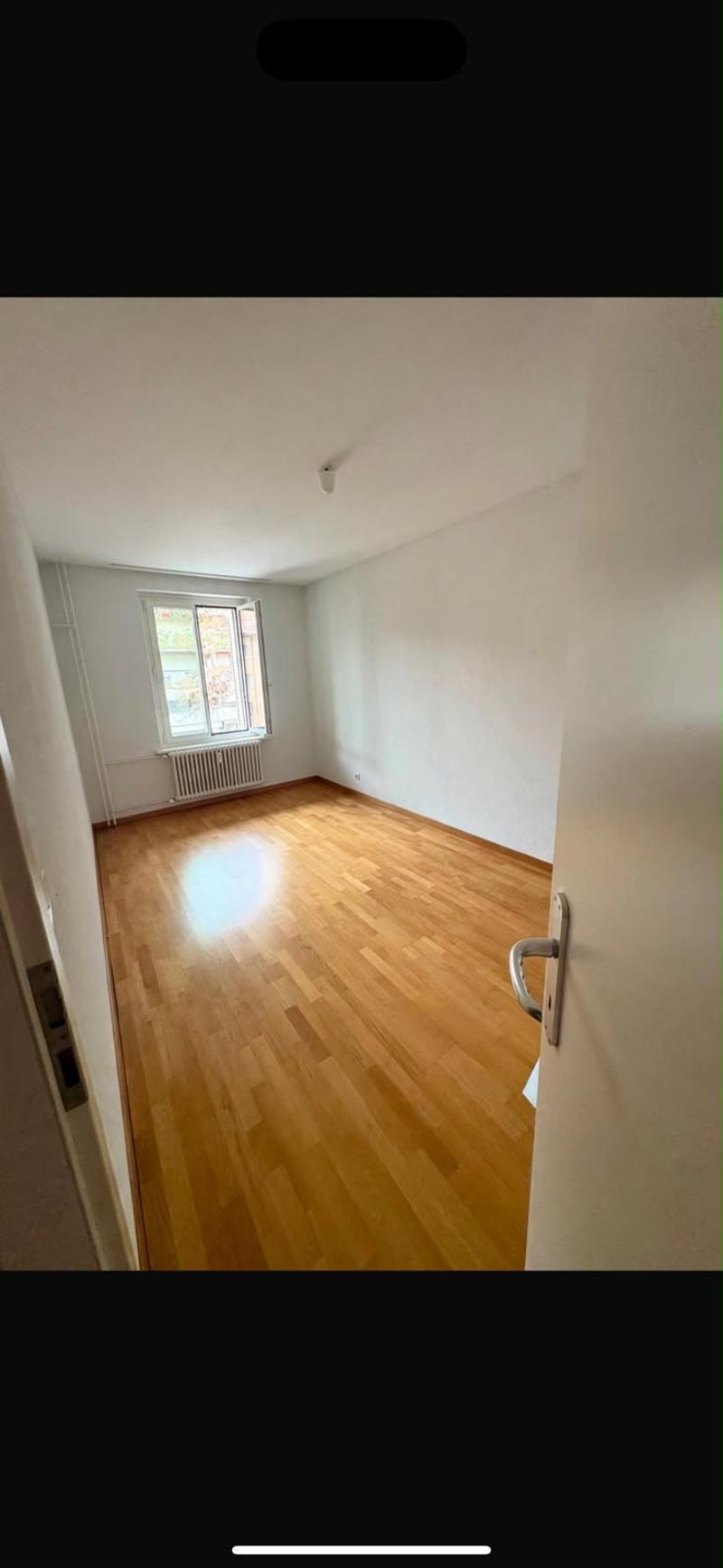 Charmante 3.5-Zimmer-Altbauwohnung mit Balkon in Basel (7)