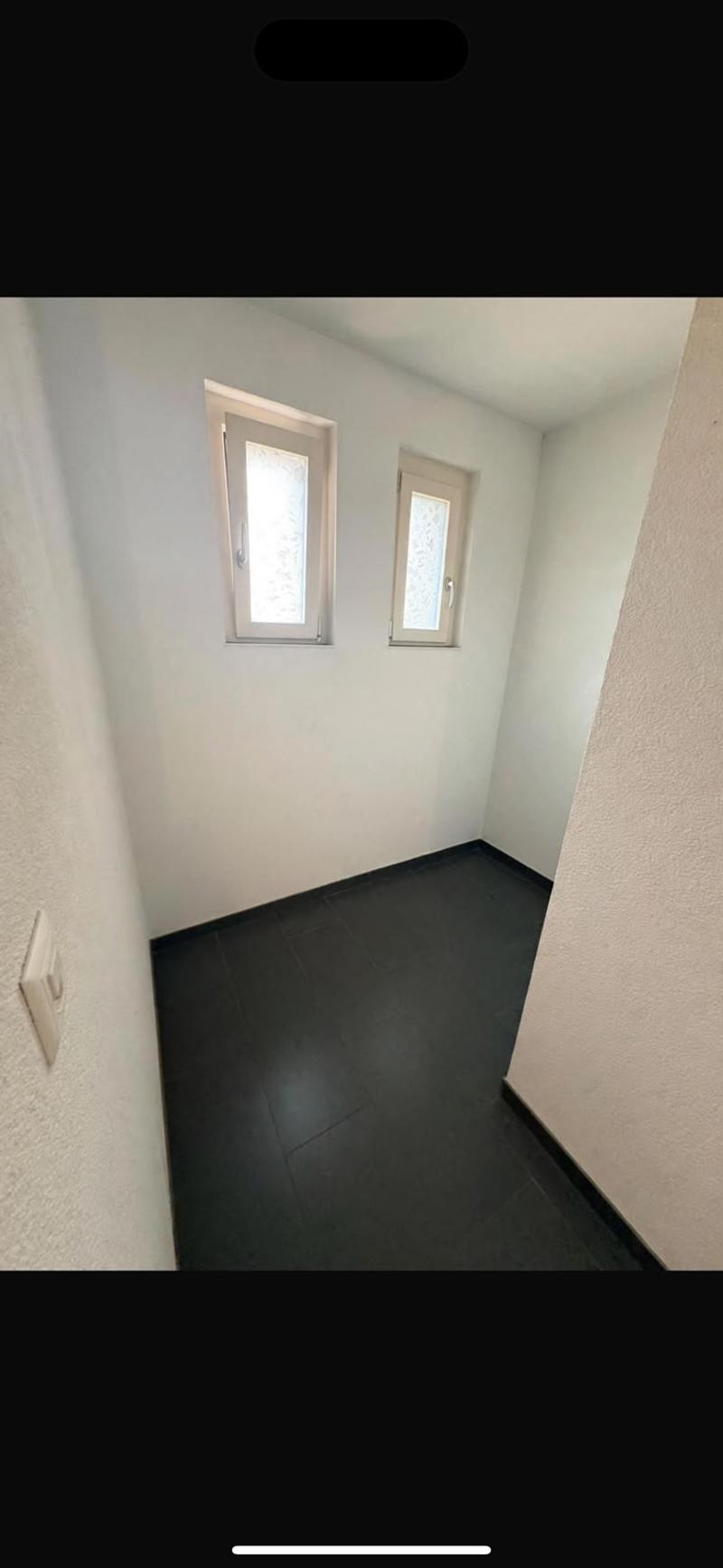 Charmante 3.5-Zimmer-Altbauwohnung mit Balkon in Basel (6)