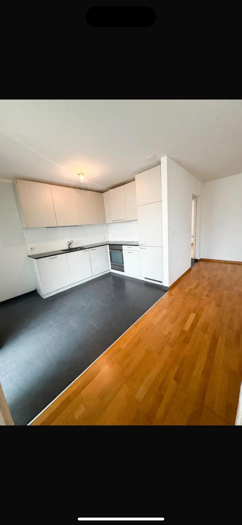 Charmante 3.5-Zimmer-Altbauwohnung mit Balkon in Basel (5)