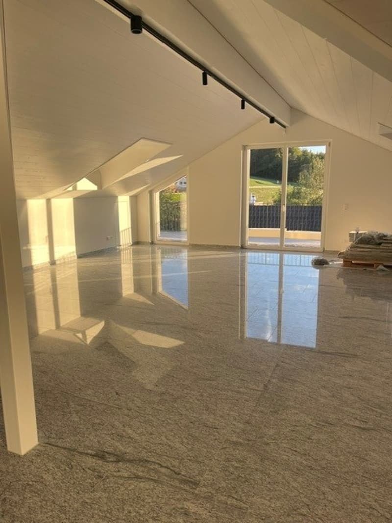 ERSTBEZUG: 4.5-Zimmer-Wohnung - Neubau in Hersberg (8)