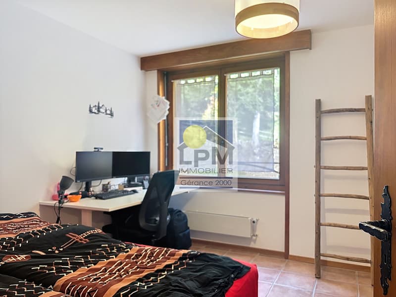 Spacieux 2.5p (59,3m2) dans un bâtiment de luxe (sauna, piscine..) (11)