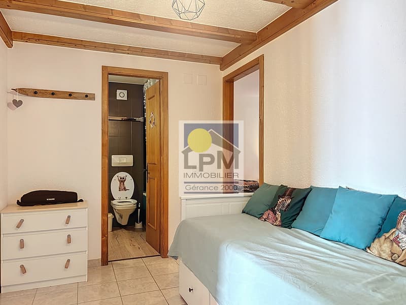 Spacieux 2.5p (59,3m2) dans un bâtiment de luxe (sauna, piscine..) (8)