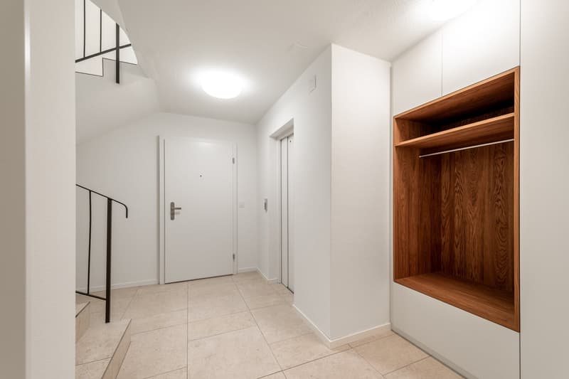 Entrée - Garderobe - Lift