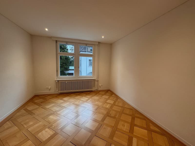 Incantevole appartamento di 5,5 locali in un edificio storico su Freiestrasse a Weinfelden (4)
