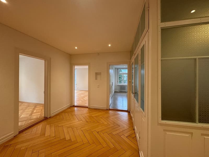 Charmante 5.5-Zimmer-Altbauwohnung an der Freiestrasse in Weinfelden (2)