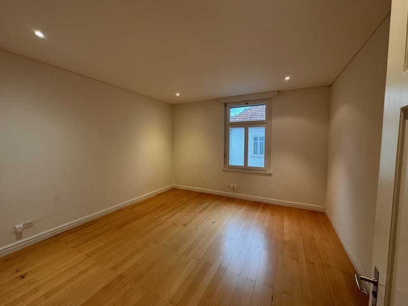 Charmante 5.5-Zimmer-Altbauwohnung an der Freiestrasse in Weinfelden (6)